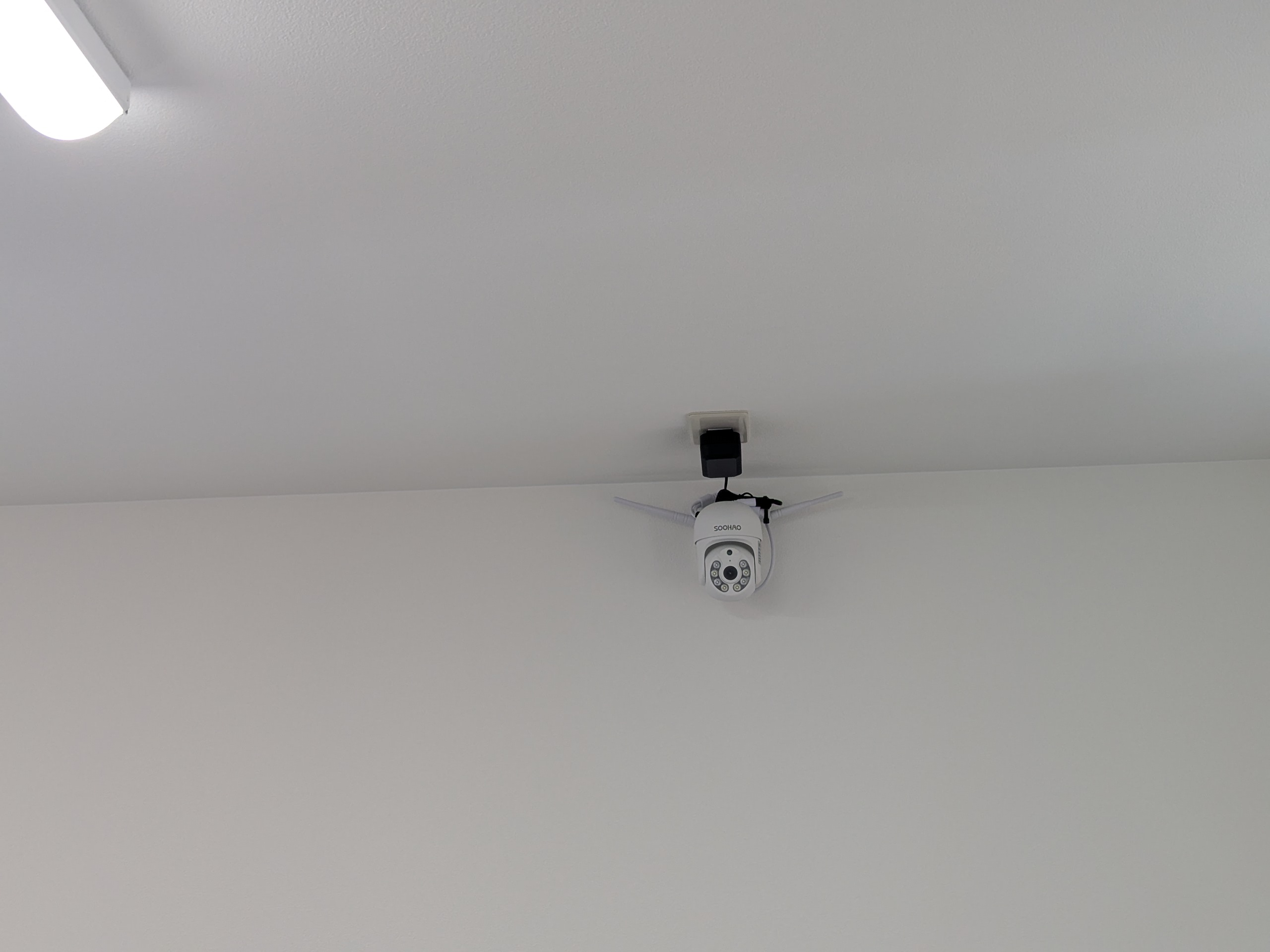 PXL_20250515_022701807